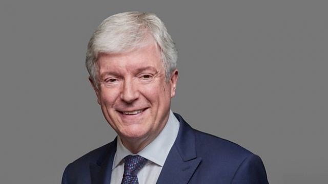 Tony Hall to step down this summer as BBC director general