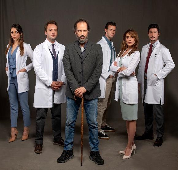 Kanal D Commissions Turkish Version of  House M.D.