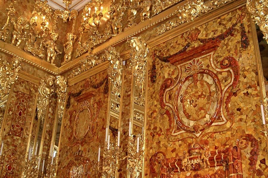 ZDF Studios and Go Button Media Team Up on New Factual Series Shadows & Dust Lost History