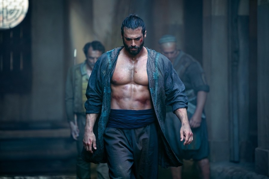 Tue, Dec 16, 2025: Sandokan closed with over 4mln and 25.4% of share; Turkish drama La Notte nel Cuore (13.9%)