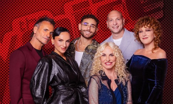 Fri, Oct 9, 2026: The Voice Senior is back on Rai 1 with S7 (24.3%); GFVIP (15.2%); Rai 2's drama Estranei (4.7%); Fratelli di Crozza (5.5%); Bake Off (2.9%)