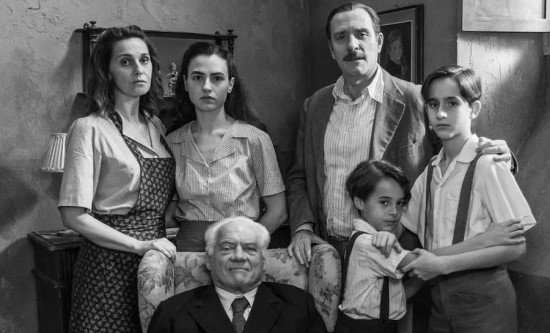 Tue, Sep 22, 2026: Paola Cortellesi's movie C'è ancora domani (14.8%) won pt slot; Super Karaoke closed (11.2%); Boss in Incognito's debut (5.7%); X-Factor in fta (4.7%); Primo Appuntamento (2.1%)