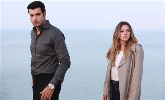 Sunday, October 20: Turkish drama La Rosa della Vendetta (14.4%) won pt slot; drama Sempre al tuo fianco (13.2%); CTCF 8.7%+7.8%